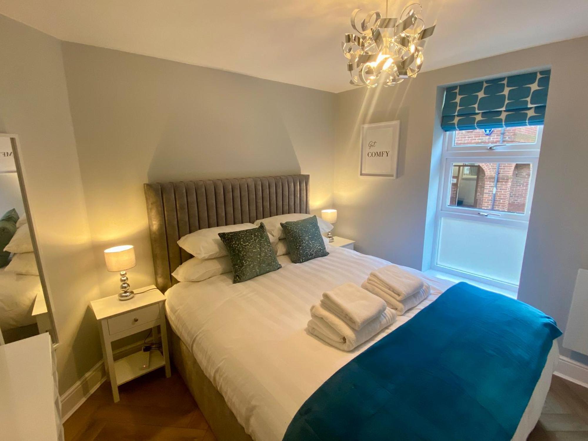 Superb City Centre Apartment Within The City Walls York Exterior photo